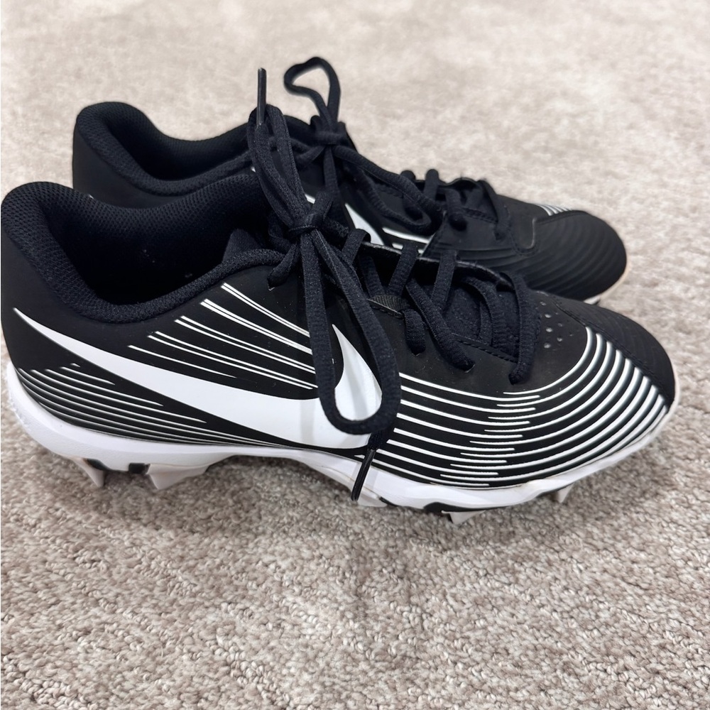 Nike Fastflex Softball Black and White Striped Cleats